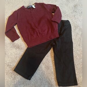 The Children’s Place V-neck sweater and black jeans - size toddler boy 18-24m